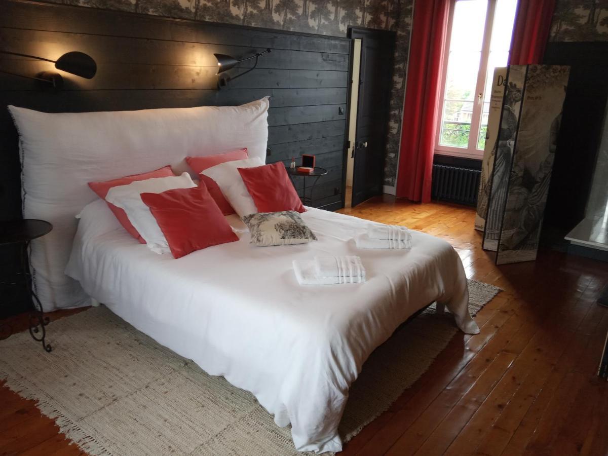 Bed and Breakfast Les Mariesis Osmanville Esterno foto